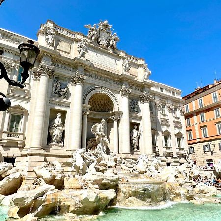 Trevi Romantic Alcova 外观 照片