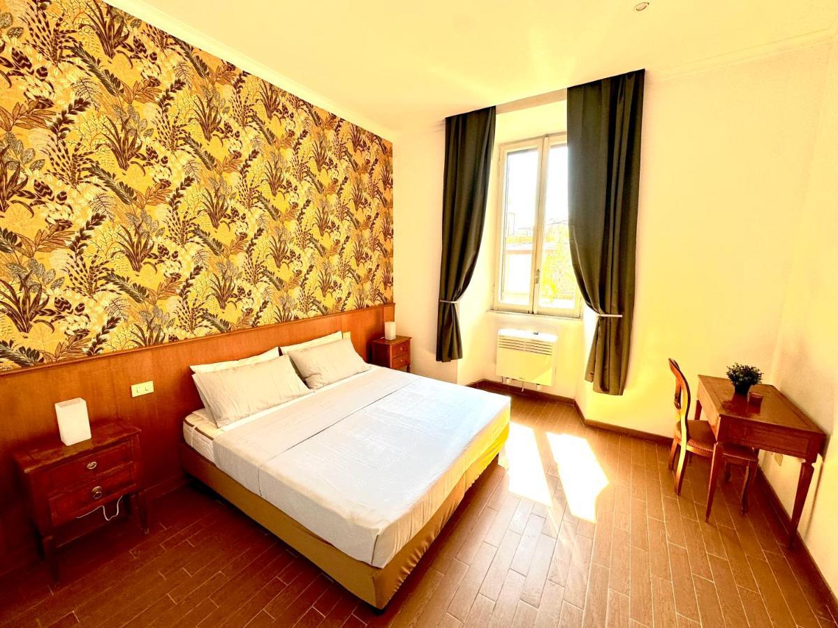 Trevi Romantic Alcova 外观 照片
