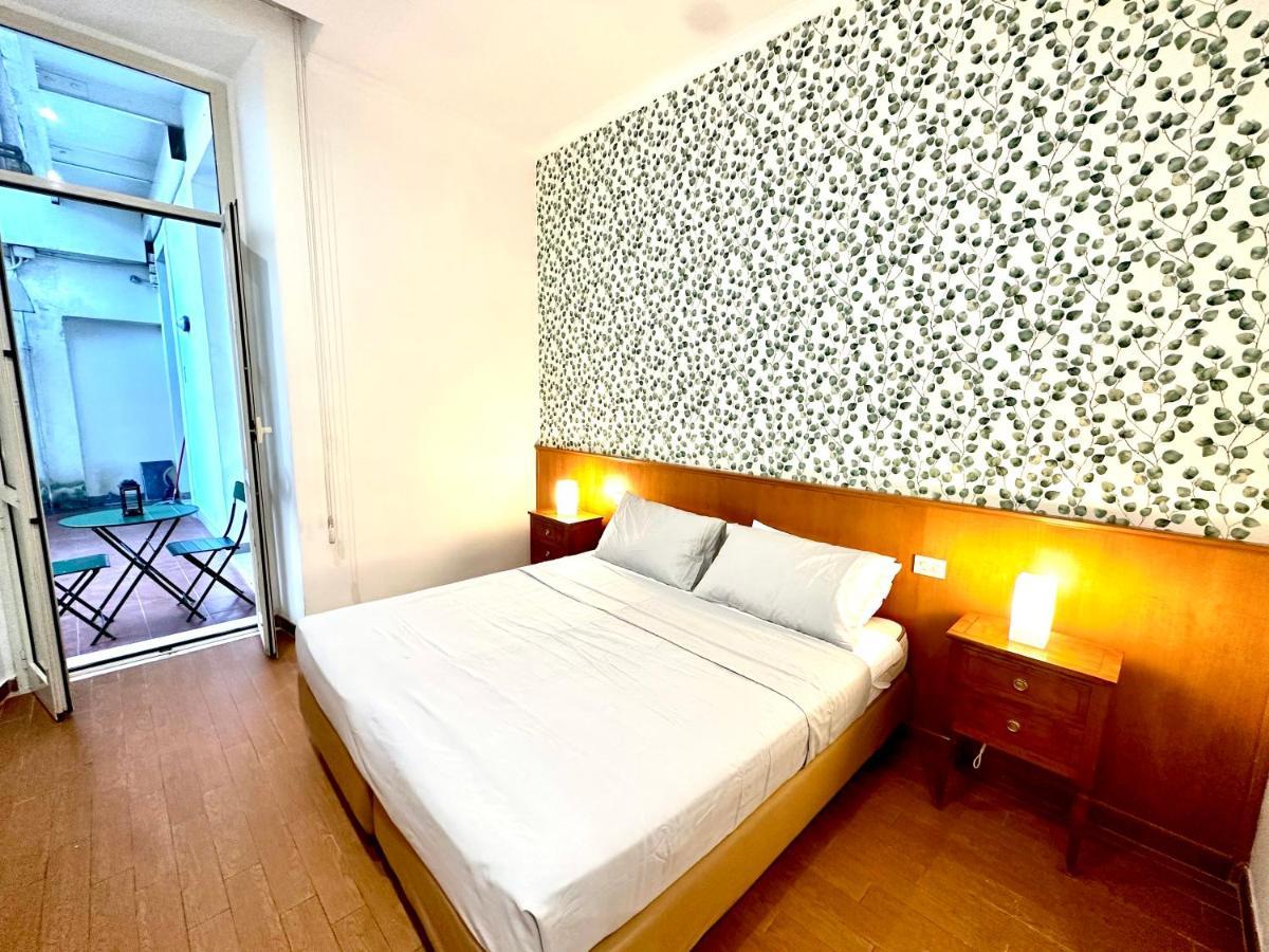 Trevi Romantic Alcova 外观 照片
